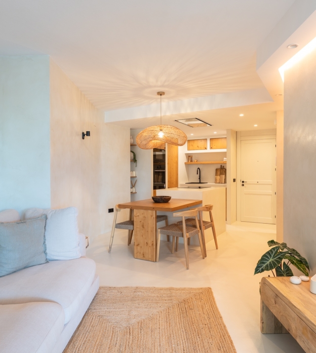 Resa Estates apartment for sale Botafoch Ibiza living 2.jpg